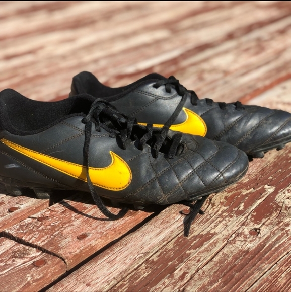 Nike Mercurial Vapor Superfly - Picture 3 of 3